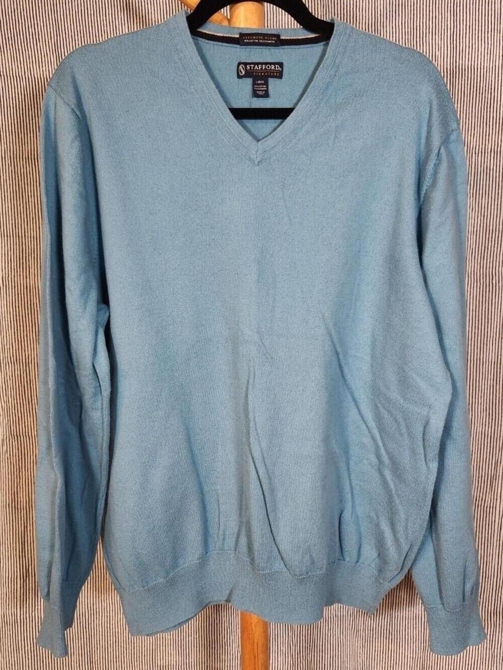 Stafford Signature Large Light Blue Cotton Cashmere Classic V-Neck Sweater